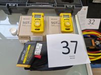 1 thermomètre infrarouge CENTER 352