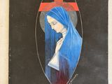une image représentant un tableau d'une femme tenant une croix dans la main