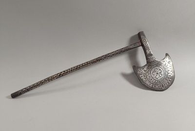MAROC Berbère Hache à sucre à décor ciselé d'arabesque vrais…