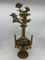 Candélabre d'autel en bronze majoritairement doré constitué … (photo 2)