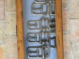a picture of a sign on a brick wall