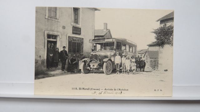 St-Moreil Arrivée de l’Autobus (26 février 1928). État superbe.Ca...