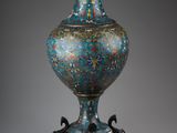 chinese cloissanted cloissanted vase on stand