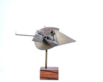 TRAVAIL CONTEMPORAIN - SCULPTURE BRUTALISTE en laiton soudé.