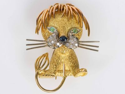 Dans le goût de VAN CLEEF & ARPELS. Broche "lion ébouriffé" en or jaun - Photo 1