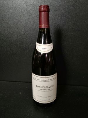 Bouteille de vin rouge du Domaine des Varoilles Bonnes-Mares… - Photo 1