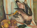 un tableau représentant un canard posé sur une table, à côté d'une bougie