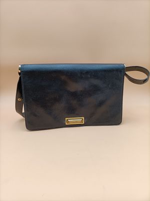 Sac en cuir noir à bride réglable