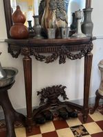 CONSOLE en bois naturel d'époque Louis XVI à décor sculpté d…
