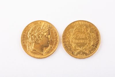 two gold sovereigns, one of which has a bust and the other of which is a bust