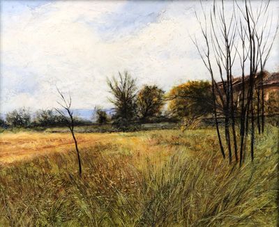 une peinture à l'huile représentant un champ avec une clôture et une maison au loin