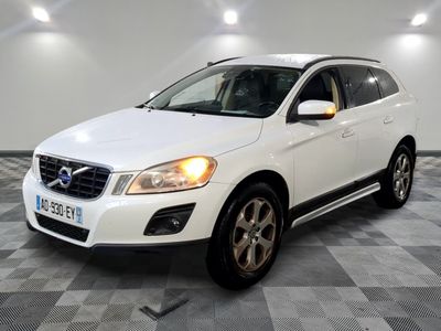 VOLVO - XC60 2.4D DRIVE MOMENTUM - GO - Mise en service: 02/…