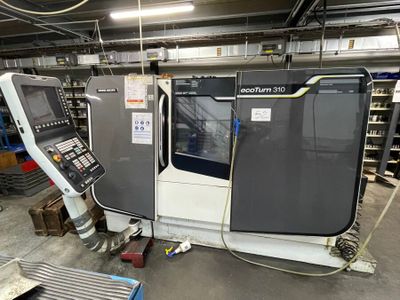 an image of a machine that is sitting in a warehouse