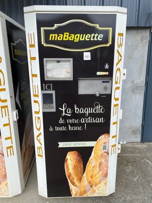 Distributeur à pain Frais acheteur 25 % TTC, pas de TVA récu…