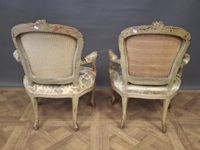 Suite de six fauteuils cabriolet en bois mouluré, sculpté, l… (photo 6)