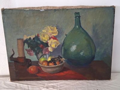 un tableau représentant un vase vert et une corbeille de fruits posés sur une table
