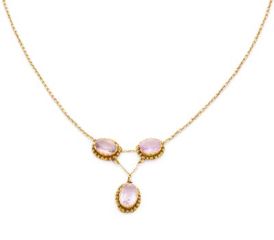 COLLIER en or jaune  585 mil., ornée de trois améthystes ovales en ser - Photo 1