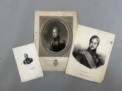 trois vieilles photos en noir et blanc représentant des hommes en uniforme militaire
