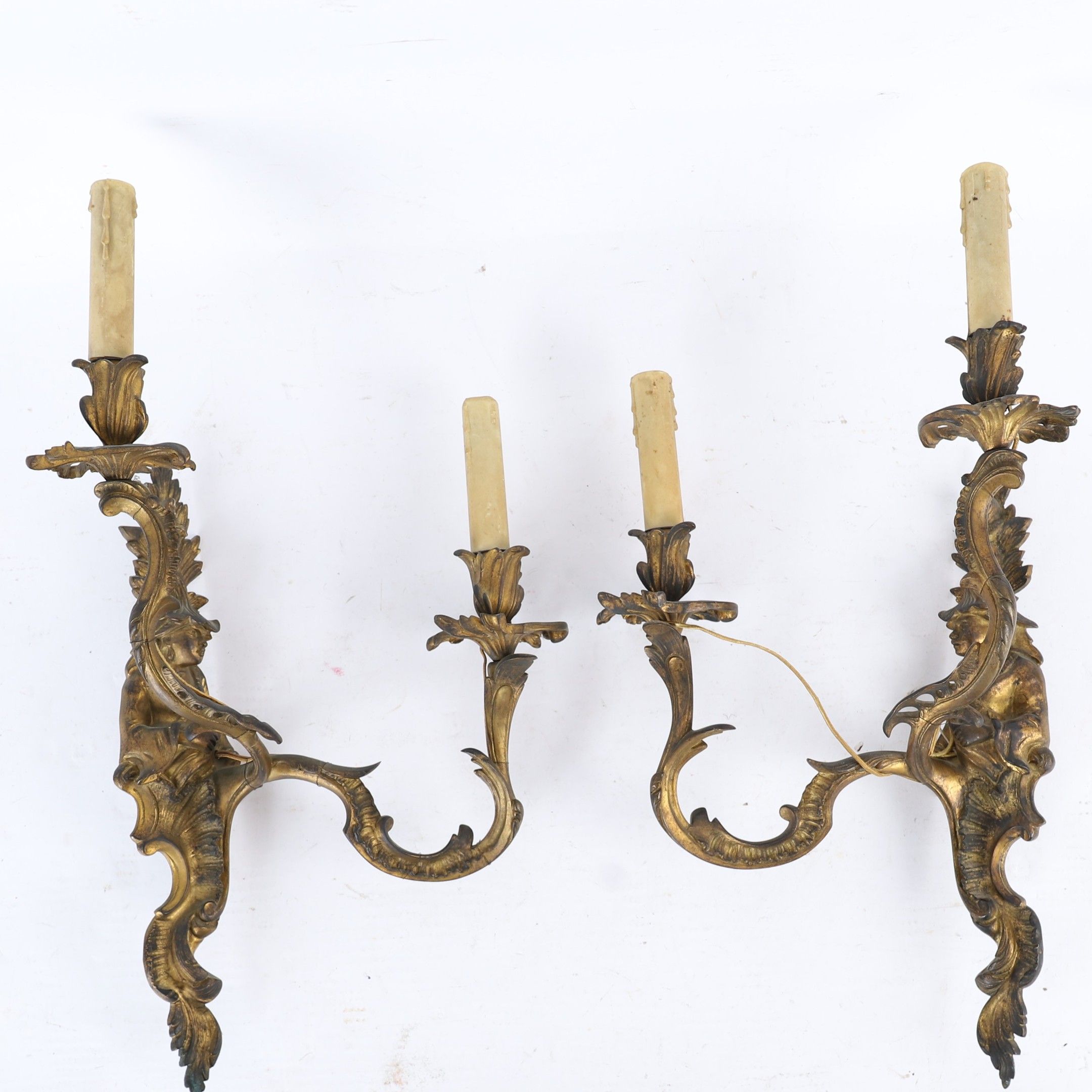 Objets d'art & Curiosités