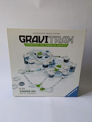 an image of a box with a model of a train on it