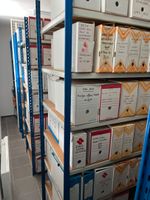 douze éléments de racks métalliques moyen porteur à 7 niveau… (photo 3)