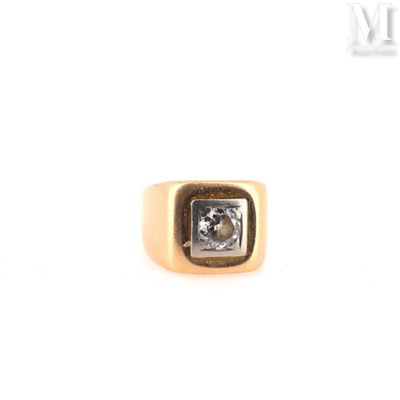 an image of a ring with a diamond in it