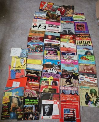 LOT DE VINYLES 45 TOURS Variété française, musique classique…