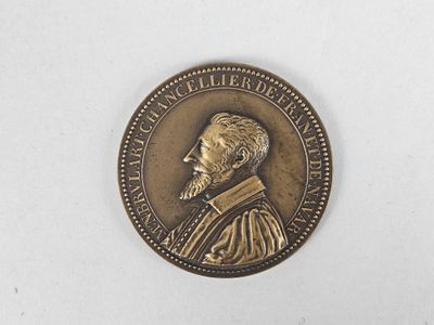 Médaille en bronze. A/ : "M. N.