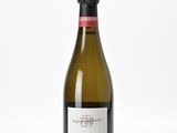 an image of a bottle of wine with a label on it