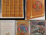 Plusieurs livres sont présentés dans une série de styles et de couleurs variés.