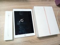 1 tablette IPAD modèle A1893 n° de série F9FWXFYYJMVT, 1 cha…