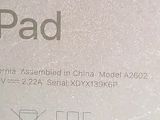 a picture of a box with a picture of an ipad on it