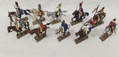 de nombreuses figurines représentant des soldats à cheval