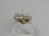 an image of a ring with a diamond in it