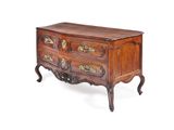 une image d'une commode sur fond blanc