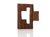 an image of a wooden object with a hole in the middle of it