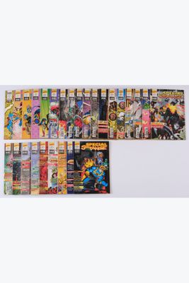 une collection de bandes dessinées sur fond blanc