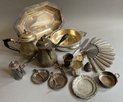 a lot of silver items that are on the table