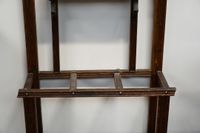 Vestiaire en bois teinté foncé d'un miroir losangique à patè… (photo 3)