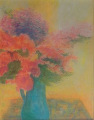 une peinture de fleurs dans un vase bleu sur une table