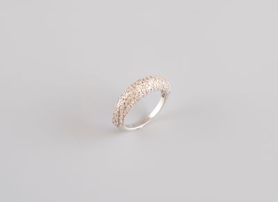 Bague jonc en argent 925°/°°, poinçon 925, entièrement pavée…