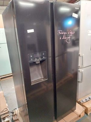 Réfrigérateur américain multi portes Hisense RS650N4AB1 (tra…