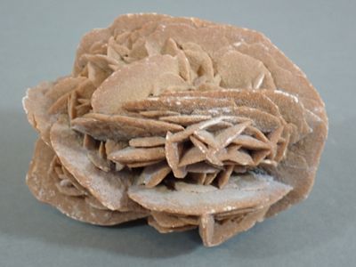 [MINERAUX] ROSE DES SABLES, spécimen de minéral dénommé résu…