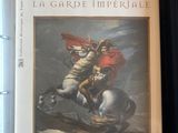 une image d'un livre avec une image d'un homme sur un cheval