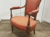 paire de fauteuils rembourrés orange de style Louis II