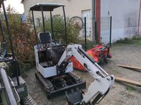 LIEU DE STOCKAGE : Tours - COLT - MINI PELLE KV13 + 1 GODET … (photo 2)