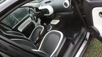 Véhicule RENAULT Twingo, 30/03/2017, essence, 4 cv, 10. (photo 5)