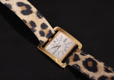 MICHEL HERBELIN. Montre bracelet de dame type H en métal dor…
