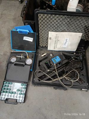 a case that has a bunch of tools inside of it