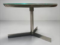 Table basse à plateau circulaire en verre reposant sur une s… (photo 3)